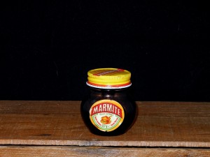 1970s 57g Vintage Jar (Close-up)