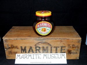 Vintage 1lb 1980s Jar