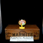 Marmart Squeezy Marmite, 200ml