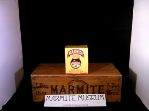 Sri Lanka Marmite Jar in Box, 230g